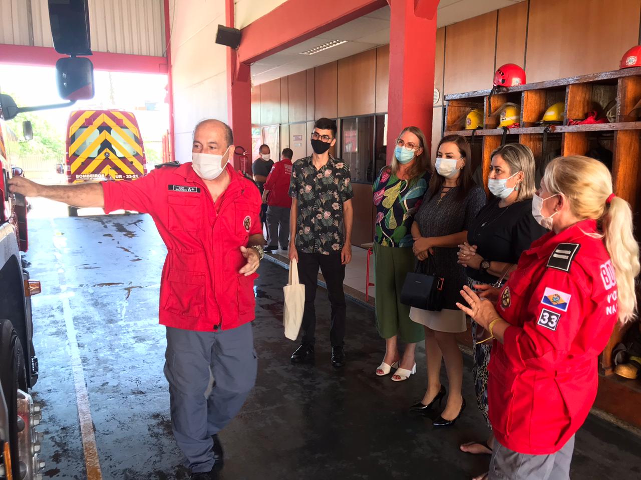 Vereadores visitam o quartel da Associação de Bombeiros Voluntários