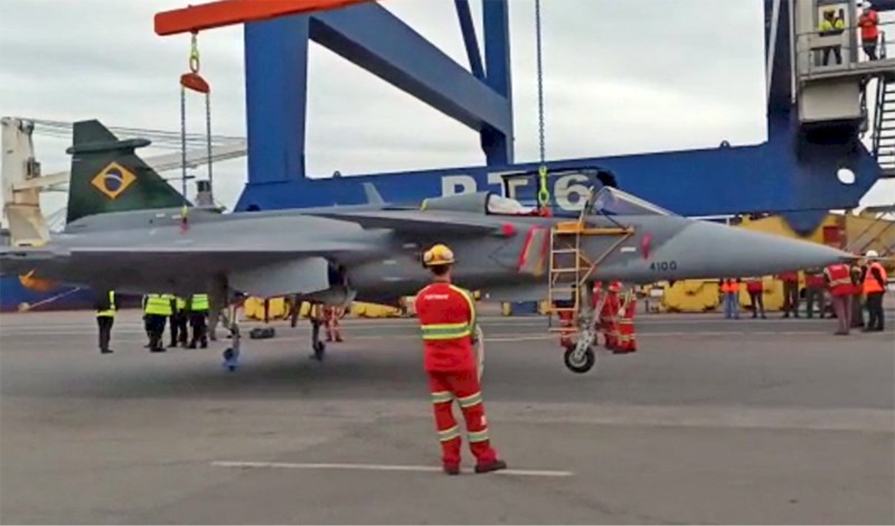 Caça no porto de Navegantes