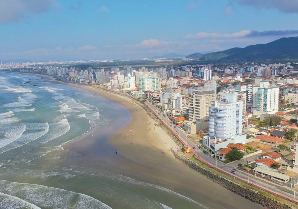 Praia do bairro Gravatá atualmente. Por Éder Nascimento