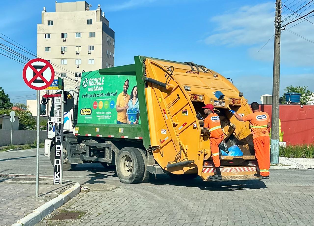 Coleta do lixo de Navegantes por Éder Nascimento