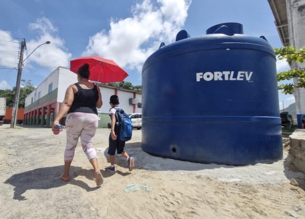 calor e alto consumo afetam abastecimento de água em navegantes