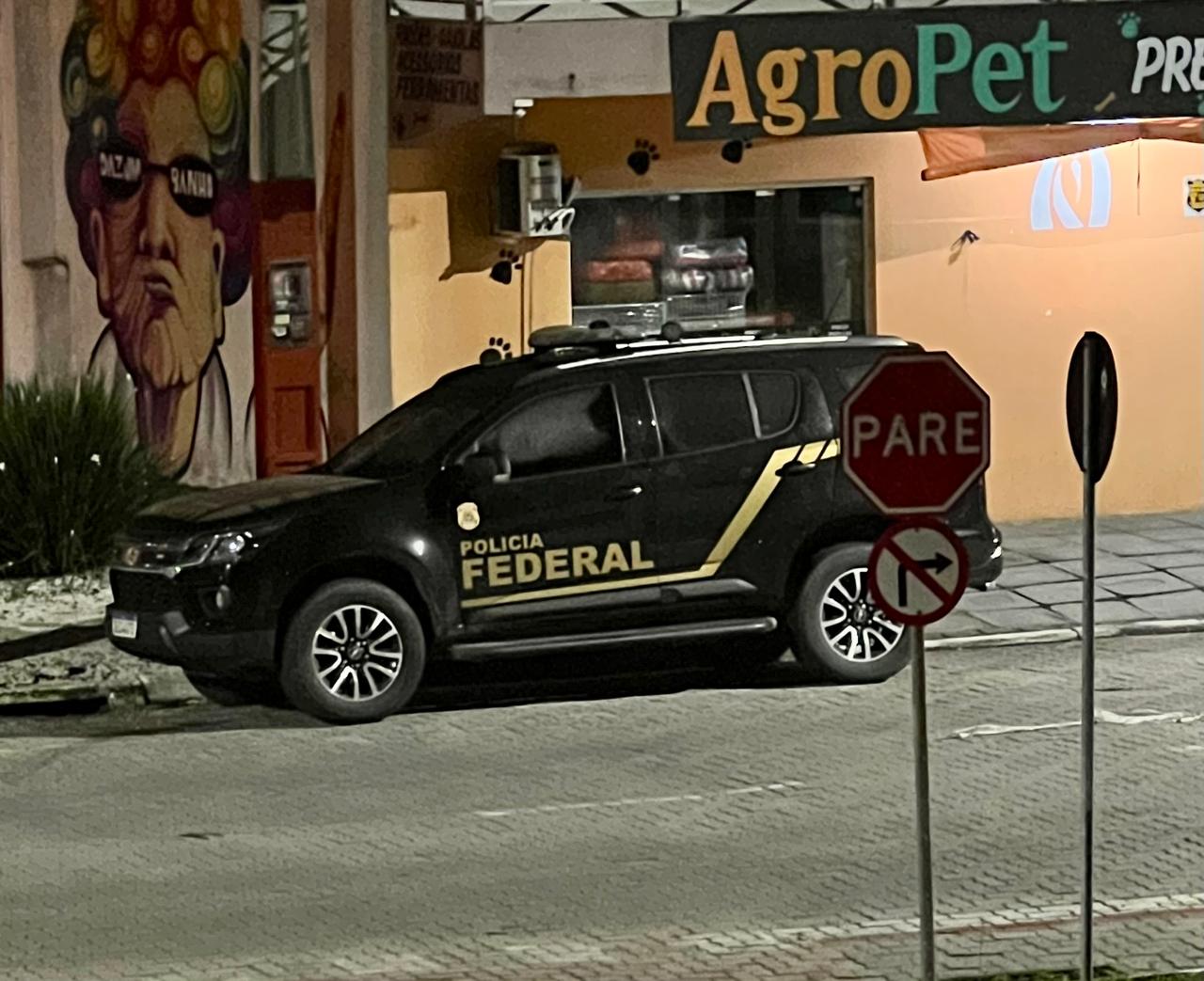 PF cumpre em Navegantes mandado de operação que investiga assalto a aeroporto