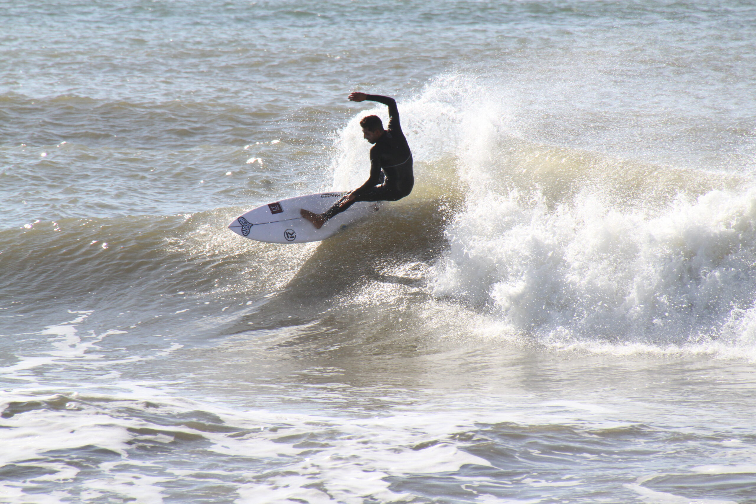 Gravatá recebe etapa do Circuito Navegantes de Surf 2025