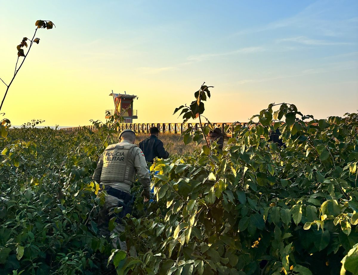 Ação aborda moradores de rua na restinga de Navegantes