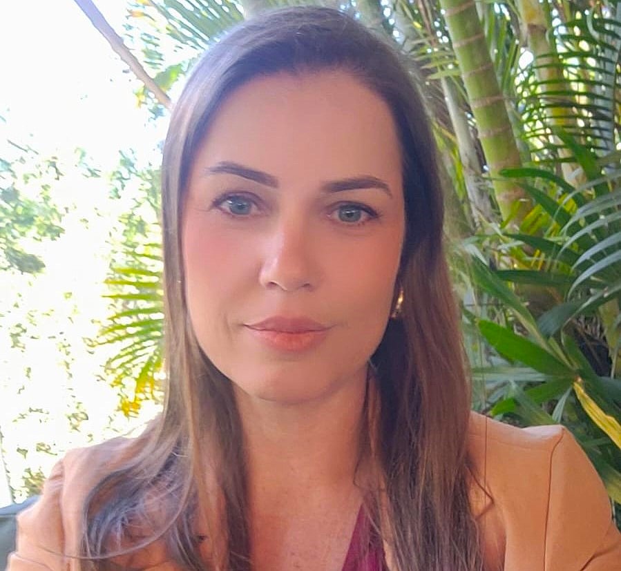 QUAL É A HORA CERTA?