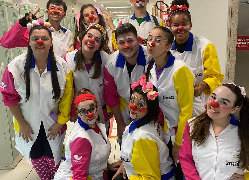 Terapeutas da Alegria está em busca de novos voluntários