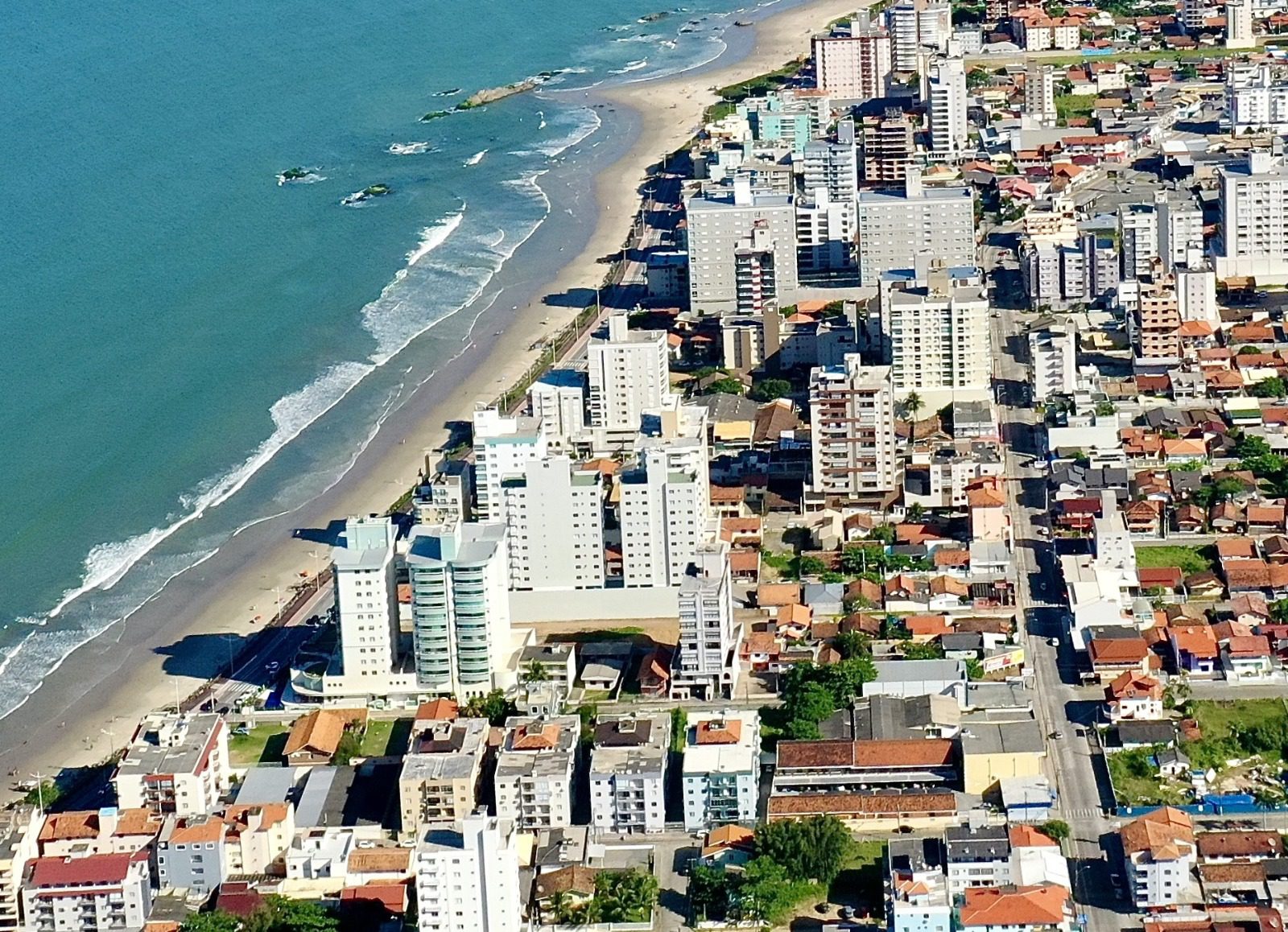 O futuro da praia do Gravatá