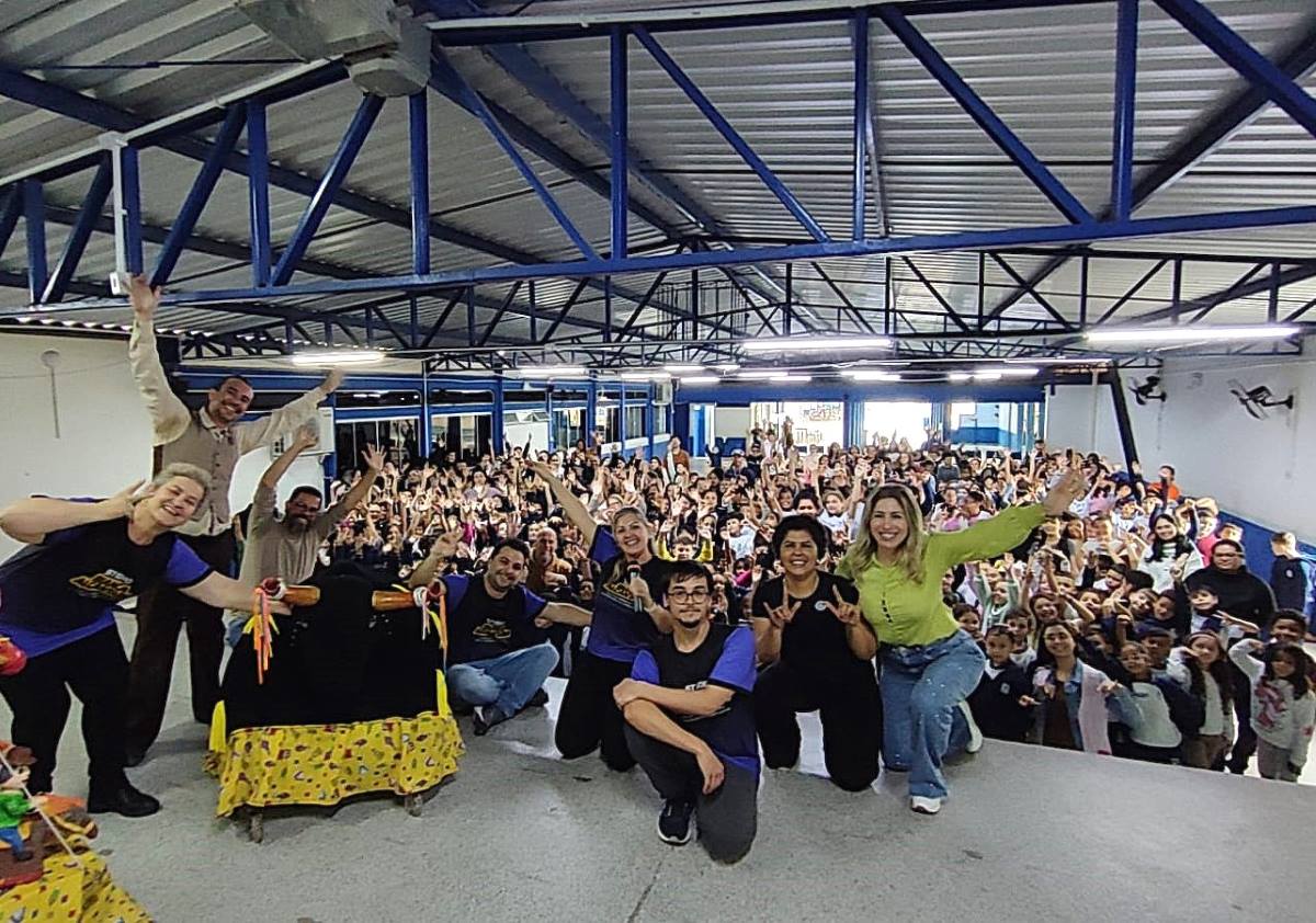 Projeto leva arte e inclusão a escolas de Navegantes e Santos