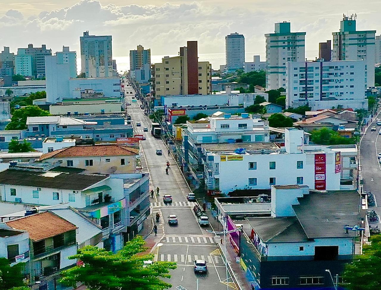 Comércio de Navegantes terá horário especial de Natal