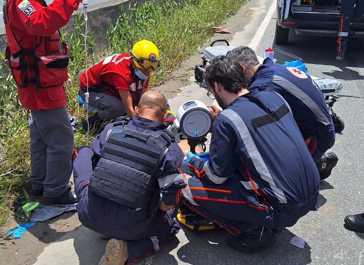 Mulher morre em colisão na BR-470, em Navegantes