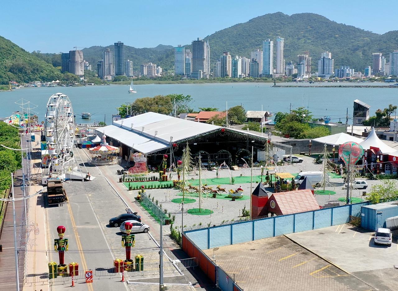 Natal de Encantos inicia neste sábado em Navegantes