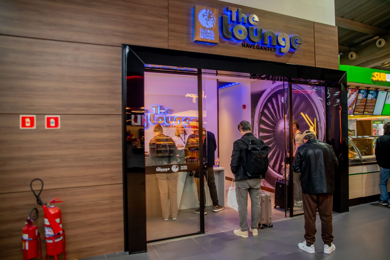 Nova sala VIP The Lounge é inaugurada no aeroporto de Navegantes