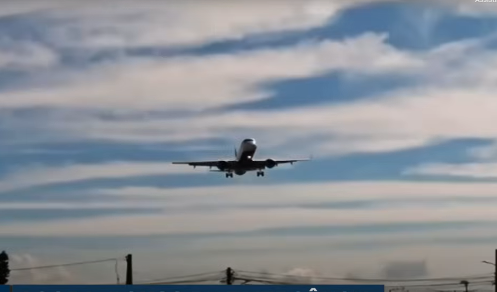 Avião faz pouso emergencial em Navegantes