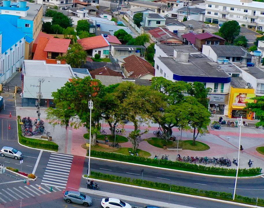 Prefeitura leva serviços à Praça Nossa Senhora dos Navegantes nesta sexta