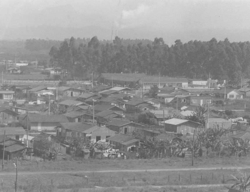 Embalado pelo feito de Navegantes em 1962, o bairro Cordeiros também almejou ser uma cidade. Crédito: CDMH/Arquivo Público de Itajaí