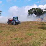 Prefeitura garante calcário de graça para fortalecer a agricultura nos bairros de Navegantes