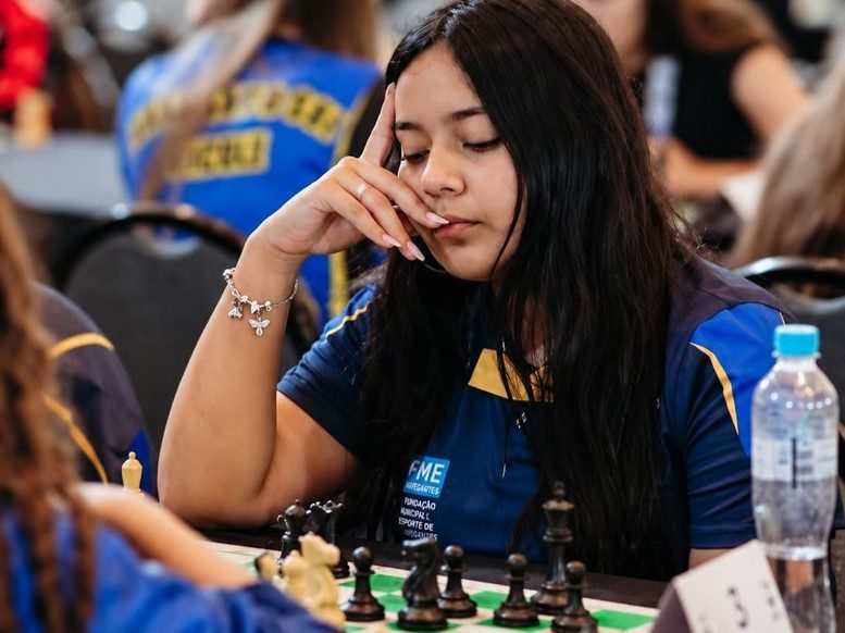 Isabela Bischoff de 17 anos formada nas escolinhas da Fundação Municipal de Esportes